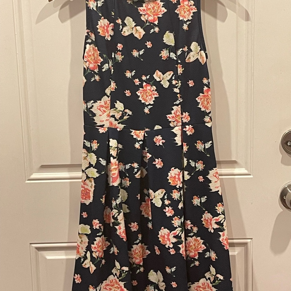 Floral Dress, size small